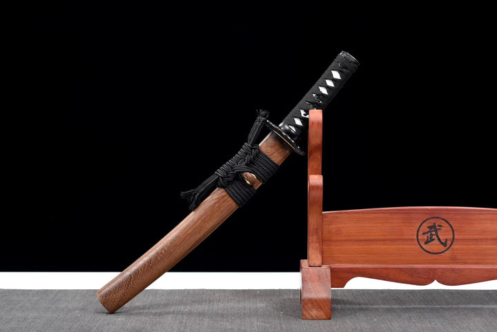 Exquisite Tanto