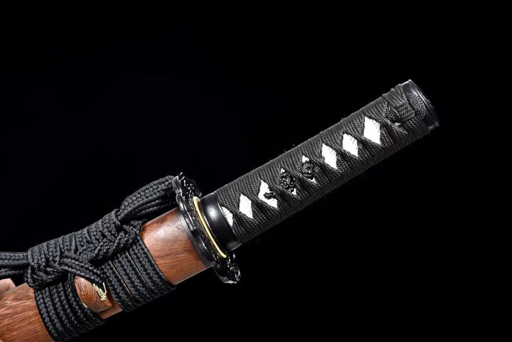 Exquisite Tanto